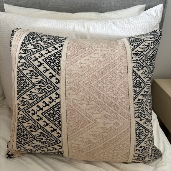Batik style Pillow from Amber Interiors (with Insert) - Picture 3 of 3